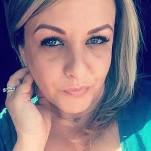 Meet your Posher, Steffanie